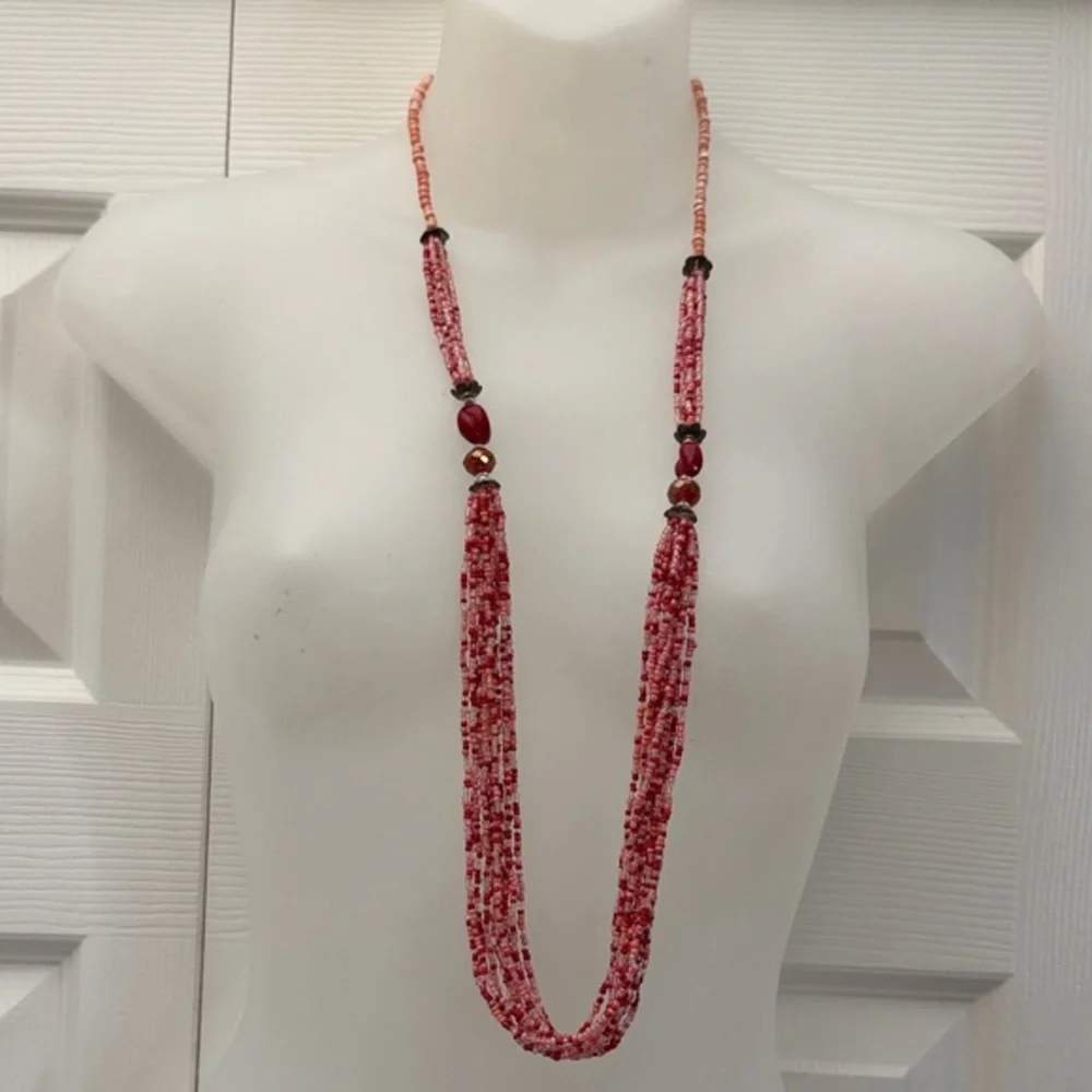 ❤️3 for $15!❤️ Elegant Red Beaded Necklace